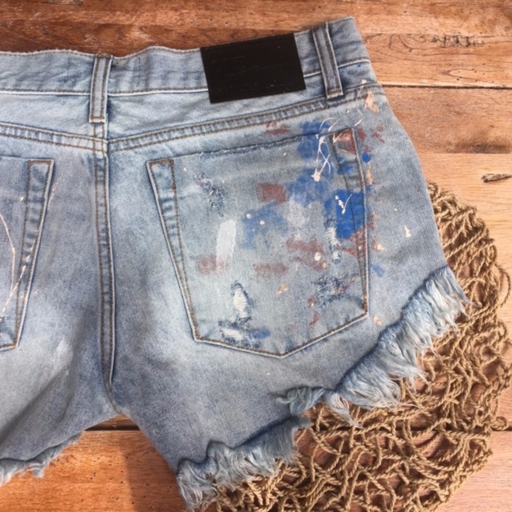  One Teaspoon Bonitas Paint Splatter Shorts 26